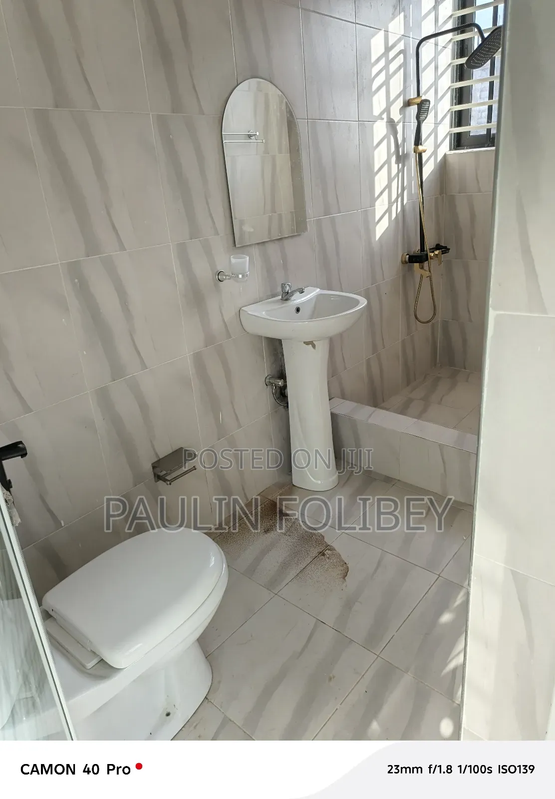2bdrm Apartment in Dg Properties, Amasaman for rent