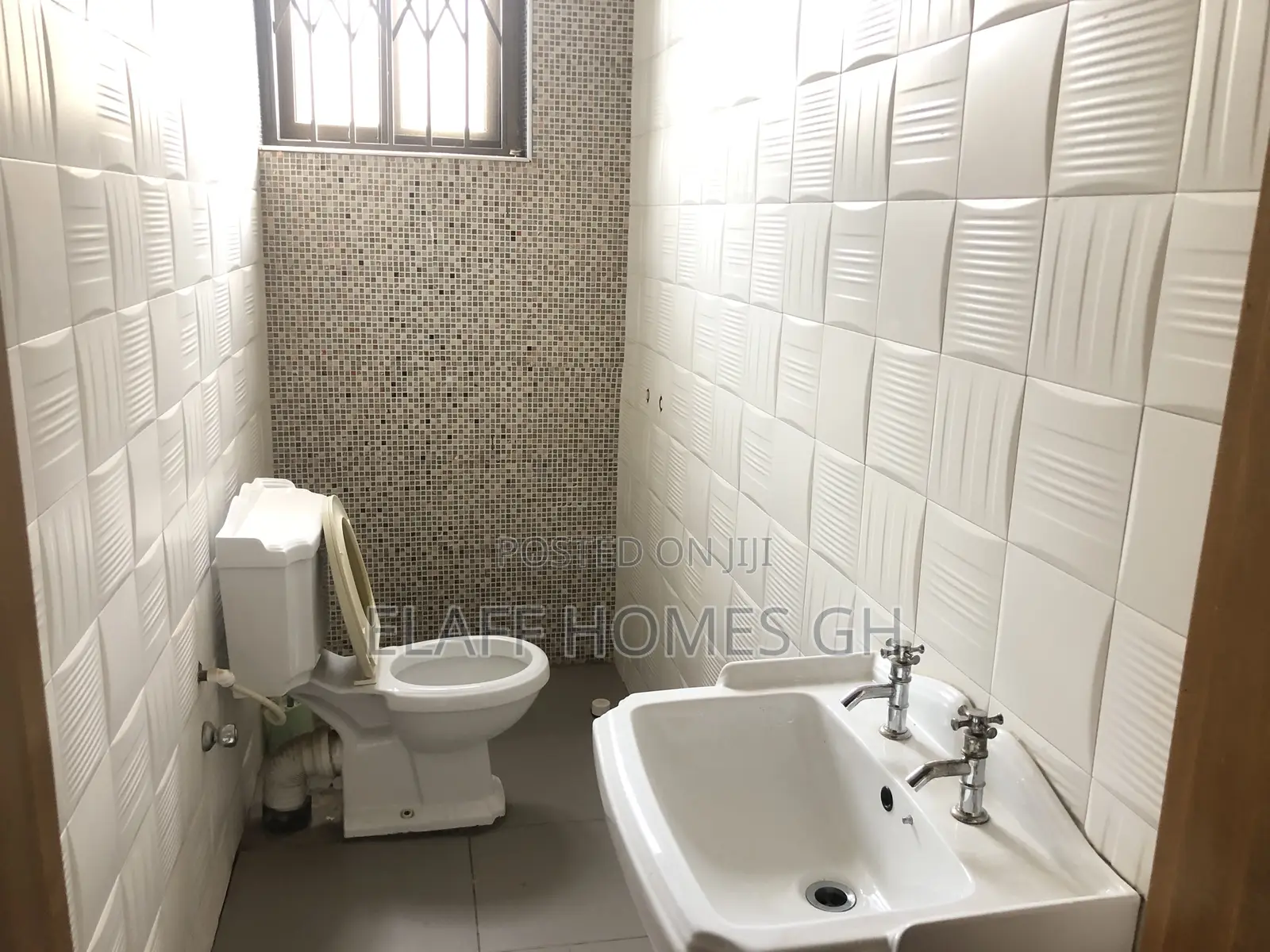 2bdrm Apartment in Elaffhomesgh, East Legon for rent