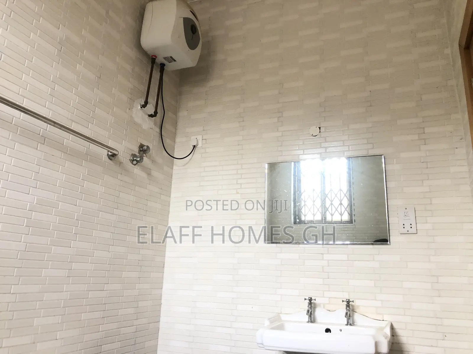 2bdrm Apartment in Elaffhomesgh, East Legon for rent