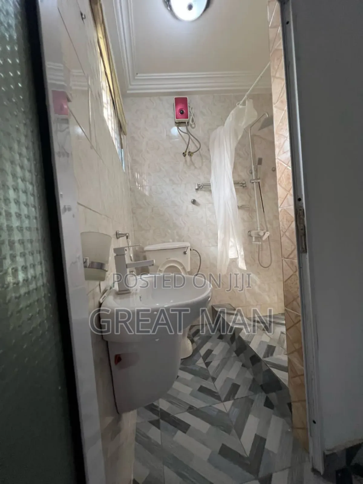 3bdrm House in Elysium Properties, Ngleshie Amanfro for sale