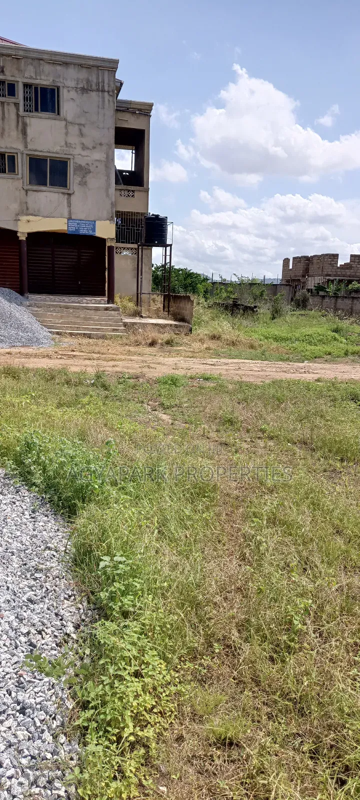 Plot for Sale Amasaman Opah