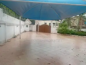 8bdrm House in Airport Residential Area for rent