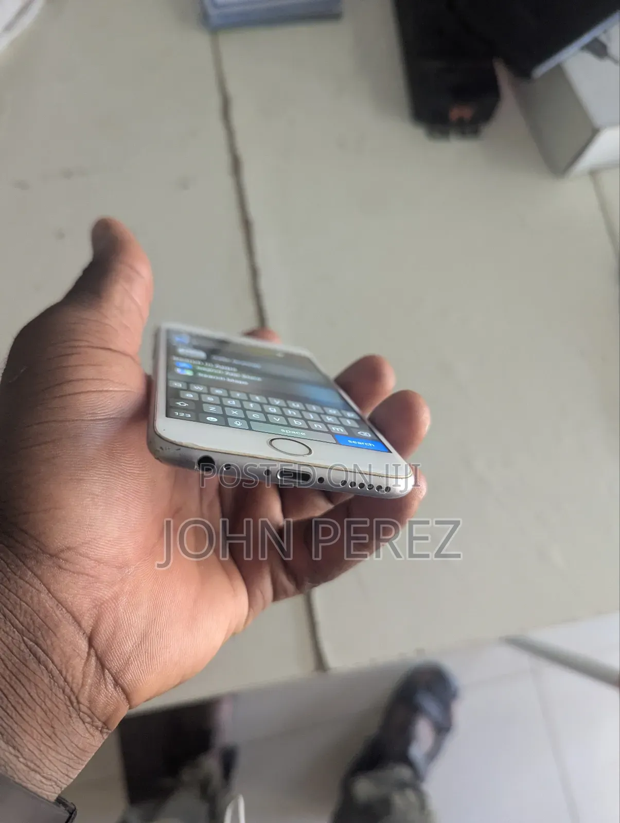 Apple iPhone 6s 32 GB Silver
