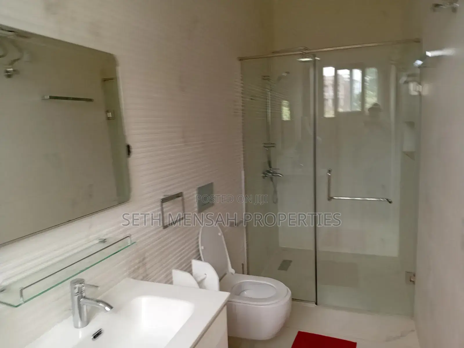 5bdrm House in Accra Metropolitan for rent