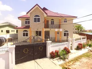 6bdrm Duplex in Accra Metropolitan for rent