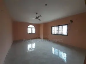 6bdrm Duplex in Accra Metropolitan for rent
