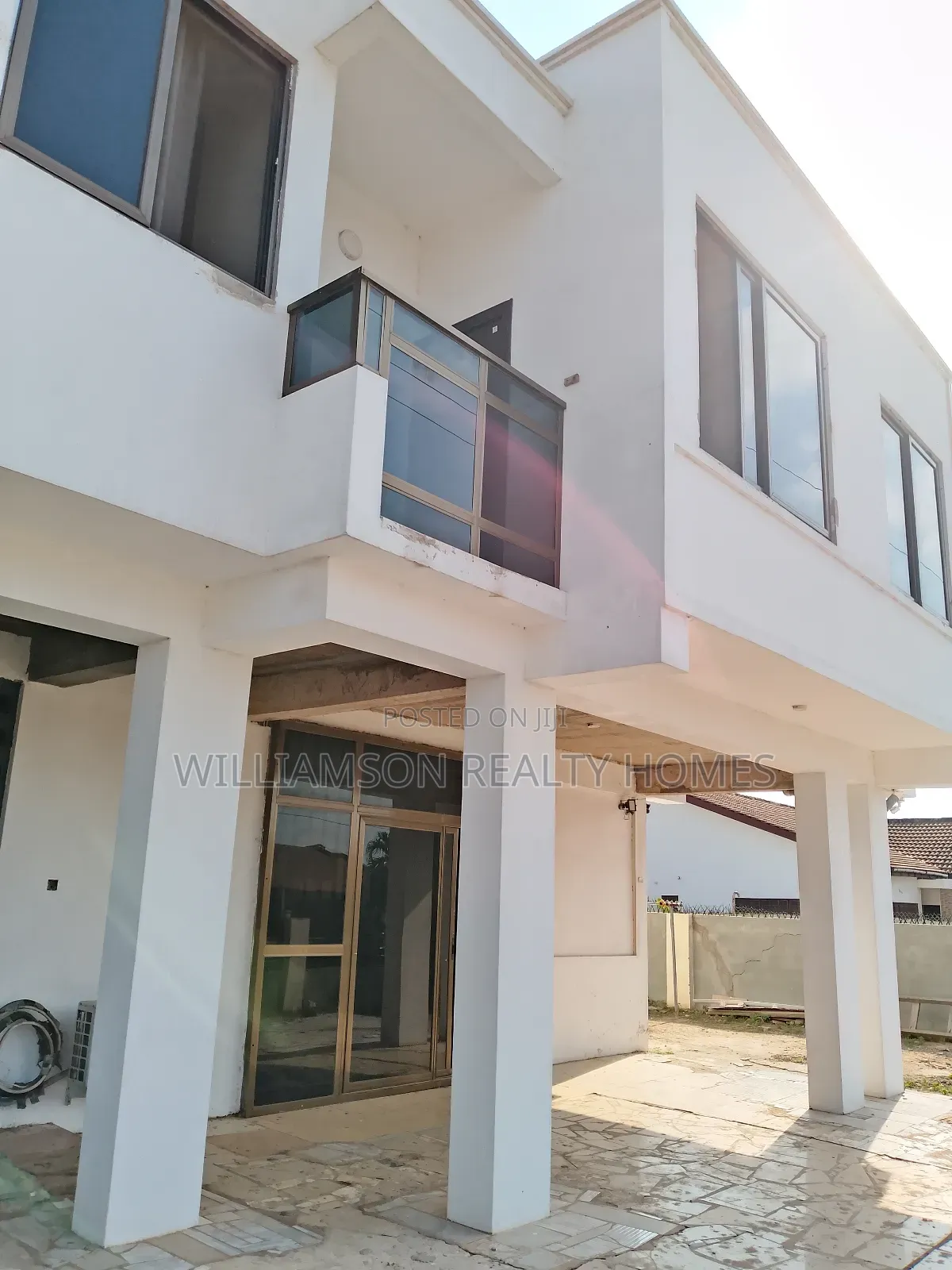 1bdrm Apartment in Community 18 Area, Spintex for rent