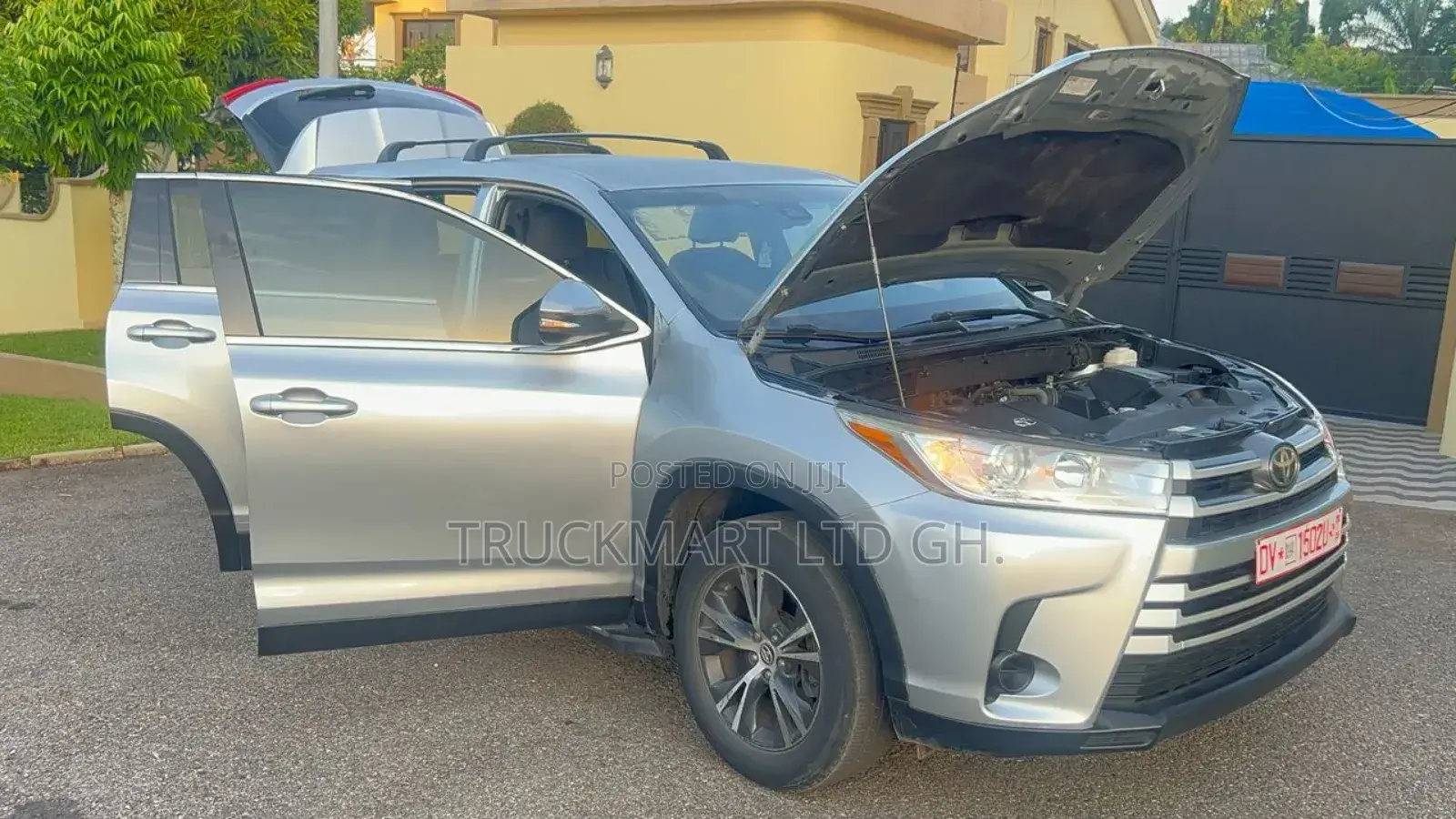 Toyota Highlander XLE 2019 Gray