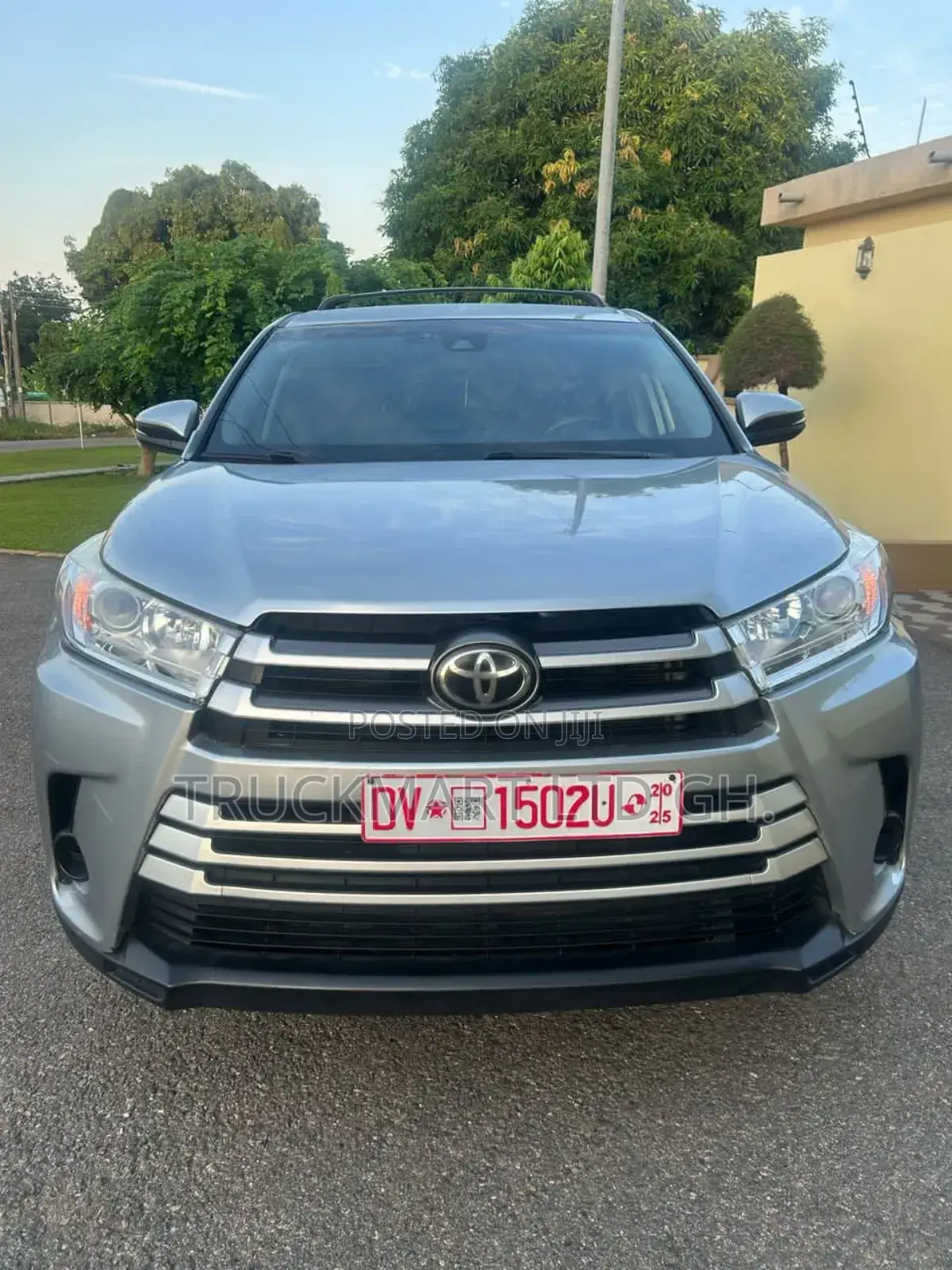 Toyota Highlander XLE 2019 Gray
