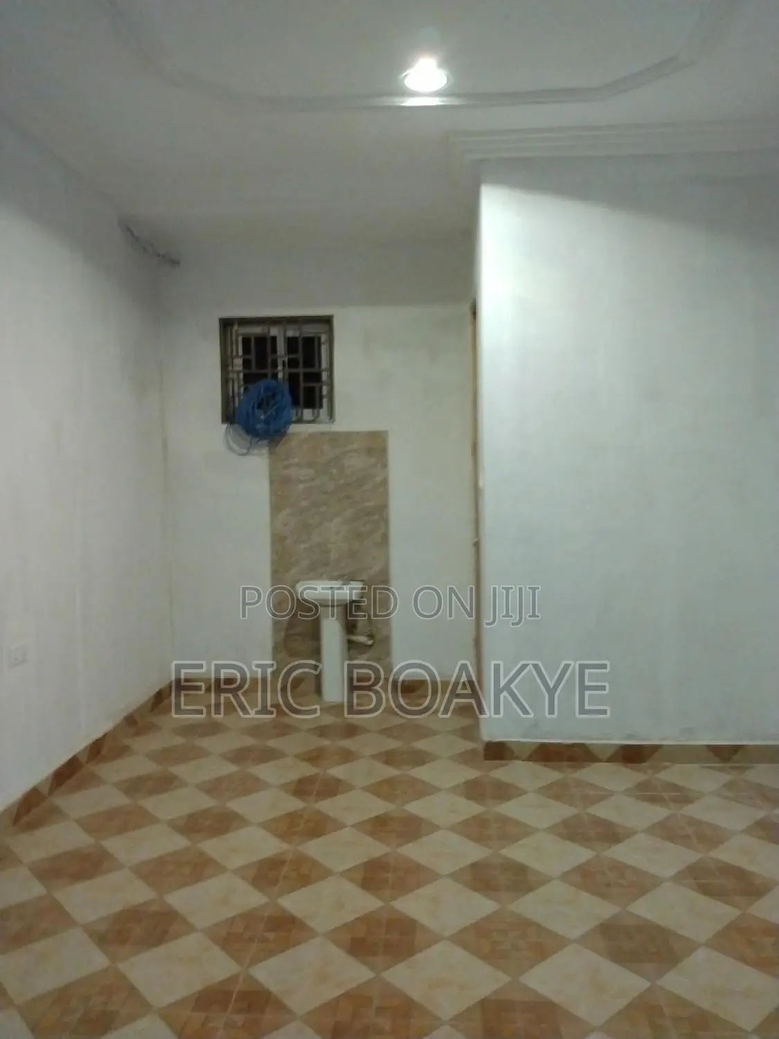 Fully Furnished Shops/Office Spaces for Rent at Pokuase.