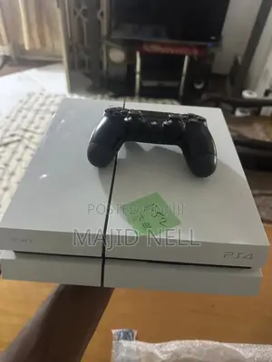 Playstation 4 Standard