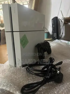 Playstation 4 Standard