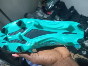 Kids Football Boots Size 30-39