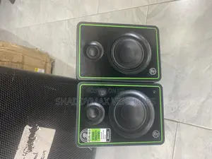 Maki Cr4-XBT Studio Monitor