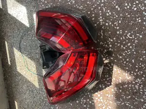Nissan Rogue 17-18 Taillight Pair