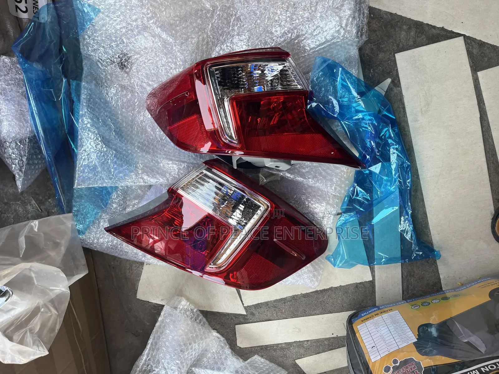 Toyota Camry 2012 2013 2014 Sports Se and Normal Le