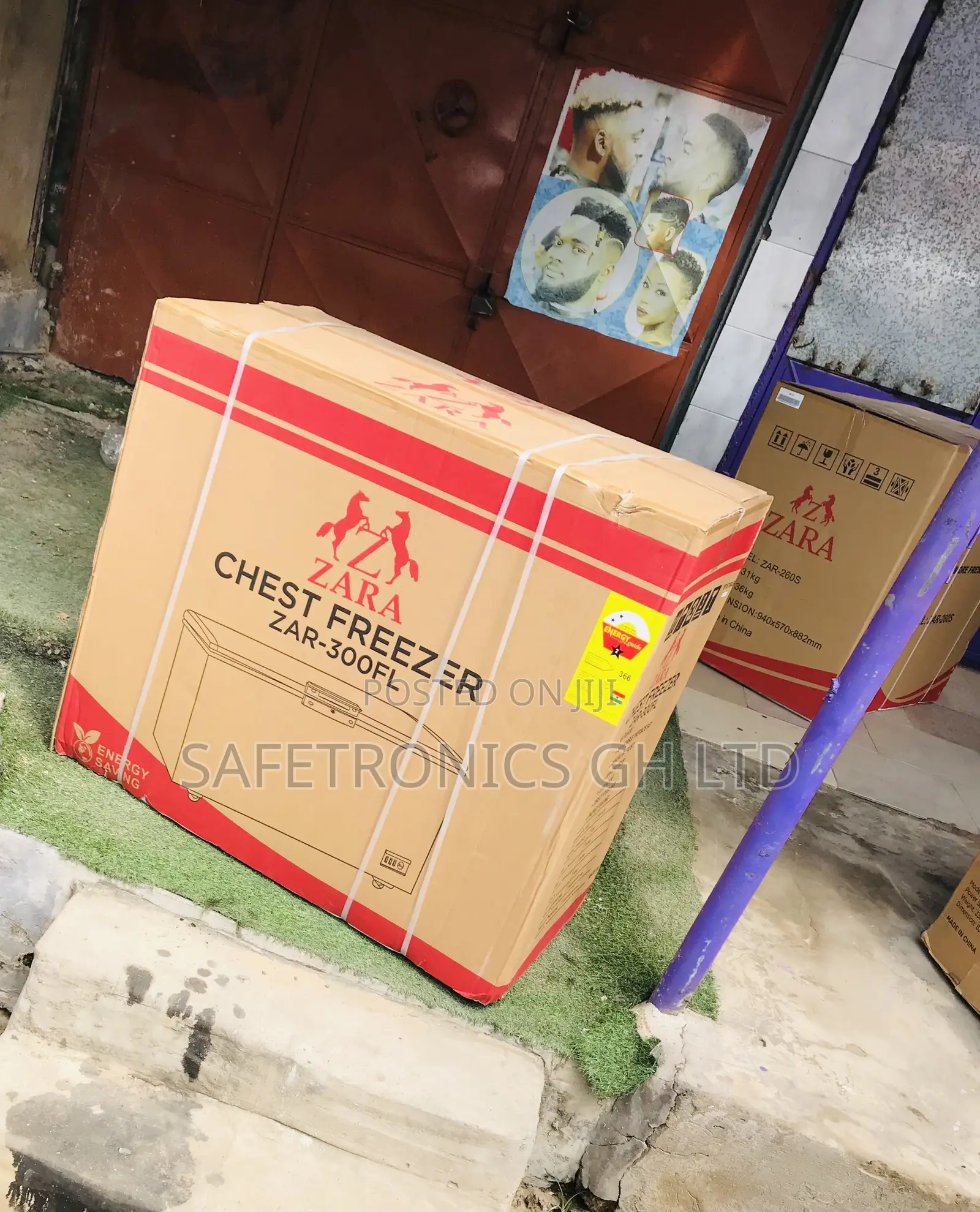 Kindly Choose Fast 238l Singledoor Grey Zara-300 Freezer
