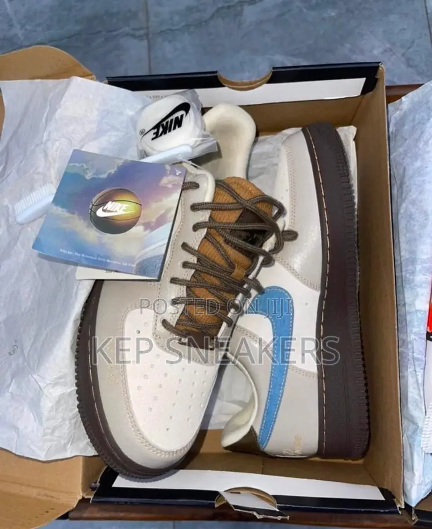 Nike Air Force 1 '07 Lx 'Love Peace Pack