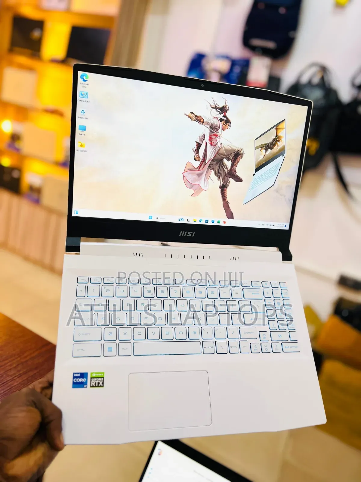 Laptop MSI MSI Sword 15 16GB Intel Core I7 SSD 1T