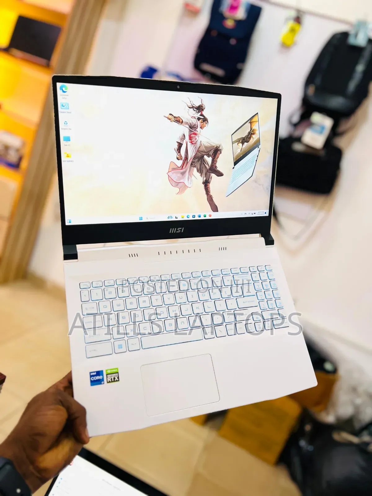 Laptop MSI MSI Sword 15 16GB Intel Core I7 SSD 1T