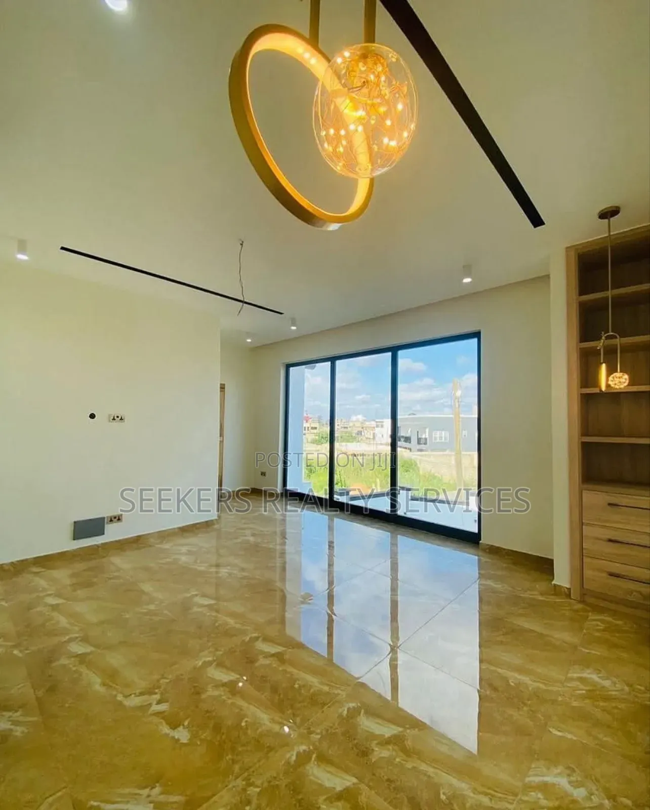 4bdrm House in Seekers Realty, Accra Metropolitan for sale
