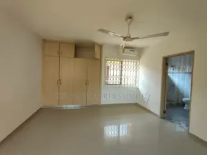 3bdrm Bungalow in Regimanuel Gray, Adenta for rent