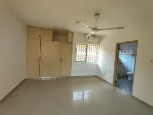 3bdrm Bungalow in Regimanuel Gray, Adenta for rent