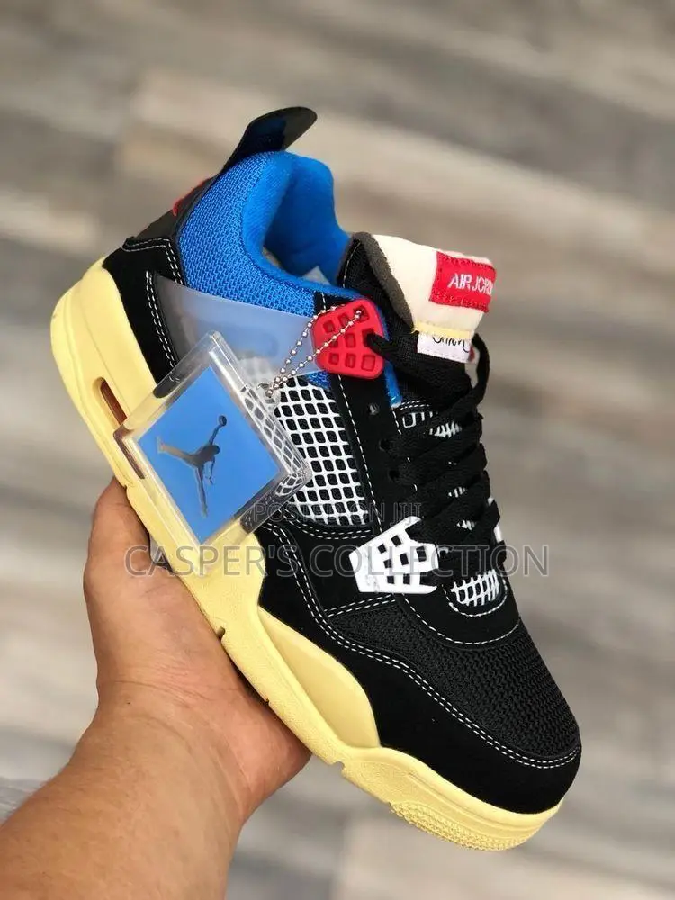 Air Jordan 4 Retro Union Off Noir