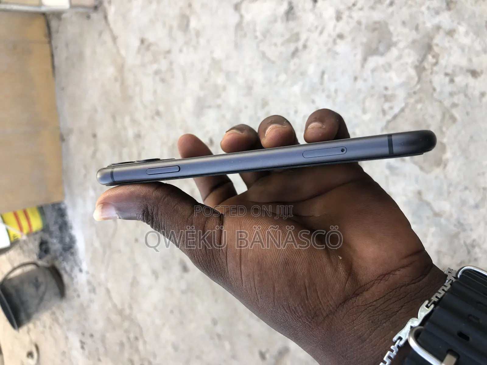 Apple iPhone 11 64 GB Black