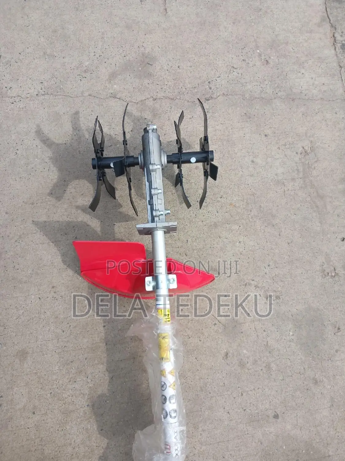 4-Stroke Back Pack Bush Cutter + Tiller, Blade,And Trimmer