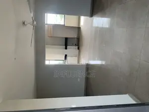 2bdrm Apartment in American House Area, East Legon for rent