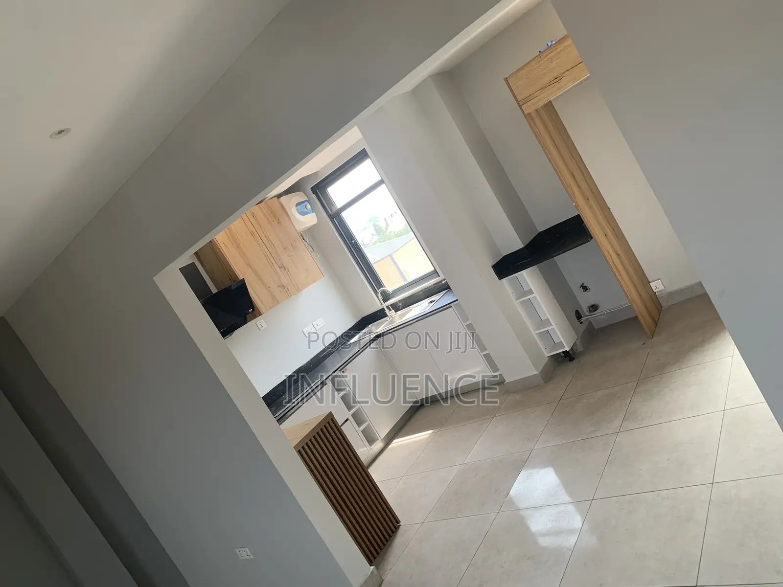 2bdrm Apartment in American House Area, East Legon for rent