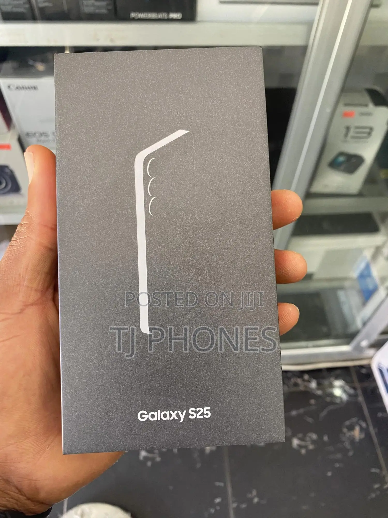 New Samsung Galaxy S25 256 GB Gray