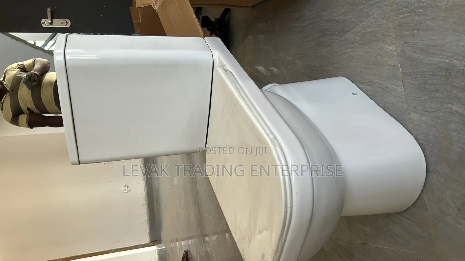 Twyford Watercloset Seat, Less Water Consumption Wc
