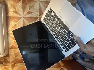 Laptop Apple MacBook Air 2011 8GB Intel Core I5 HDD 500GB