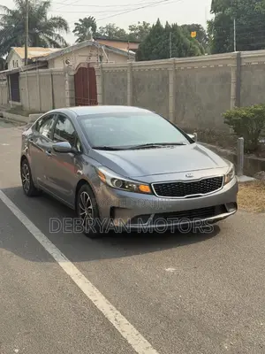 Kia Forte EX Sedan 2018 Gray