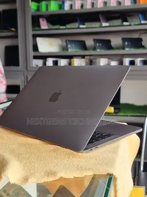 Laptop Apple MacBook Pro 2017 8GB Intel Core I5 SSD 128GB