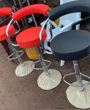 Brand New Salon Chair. Multi Functional