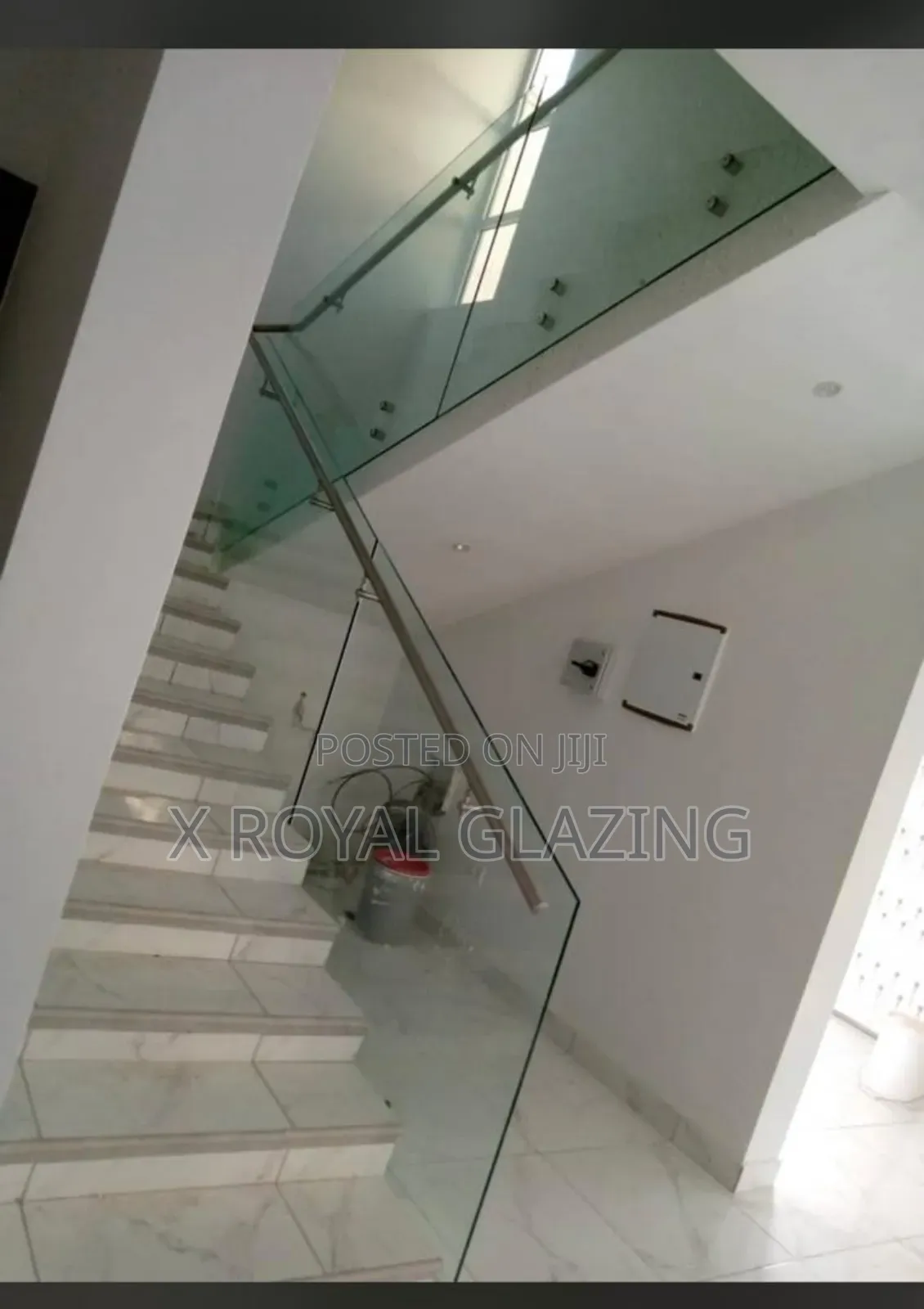 Frameless Staircase Glass