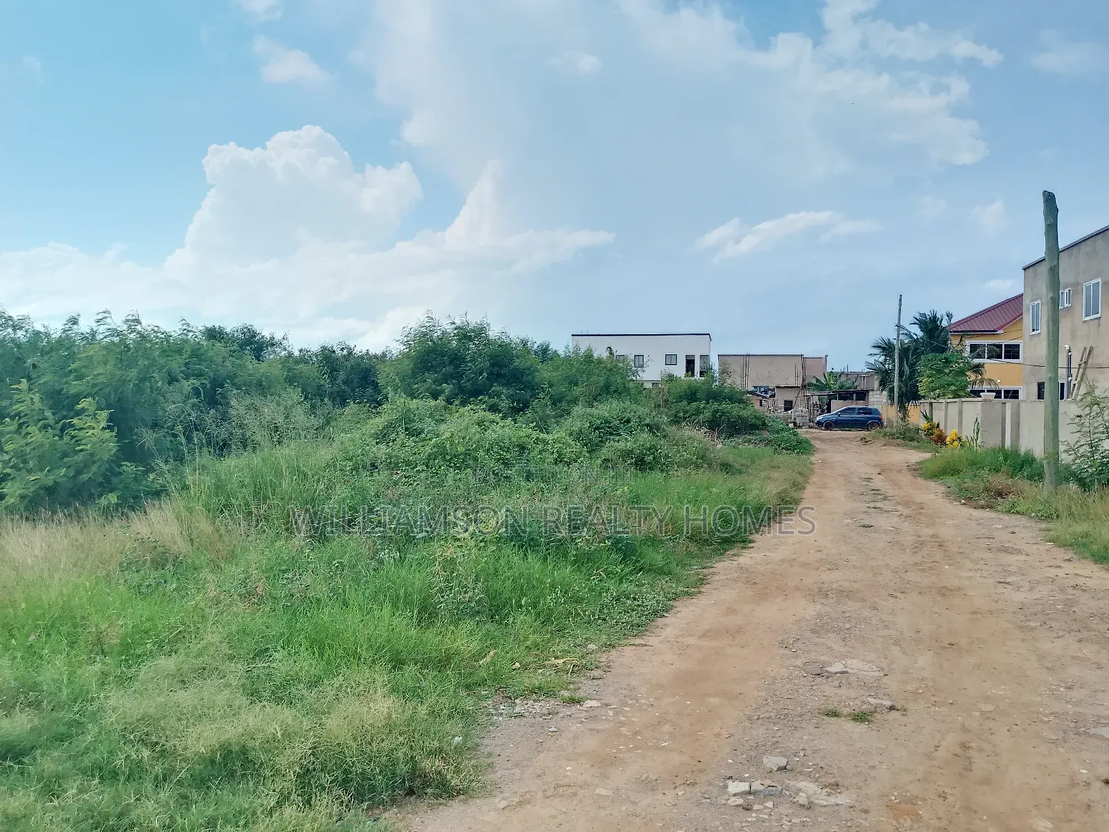 Fullplot Road Side Land 4sale Around Regimanuel Est,Spintex