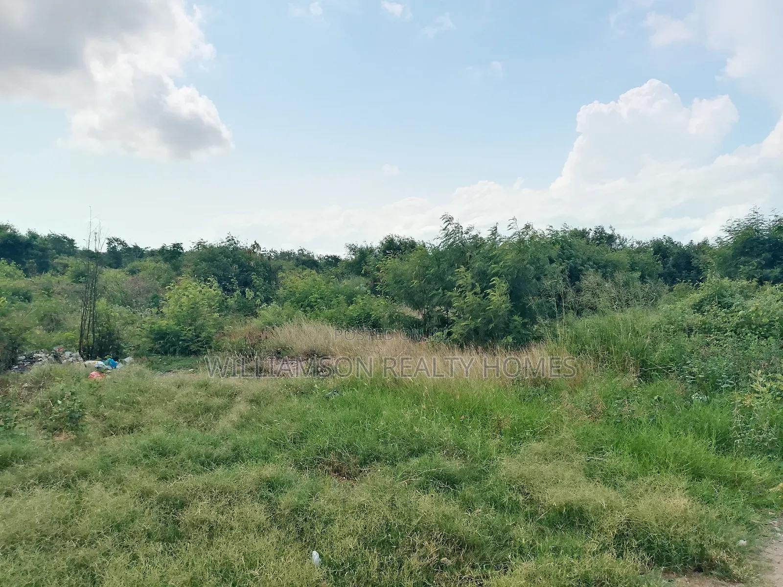 Fullplot Road Side Land 4sale Around Regimanuel Est,Spintex