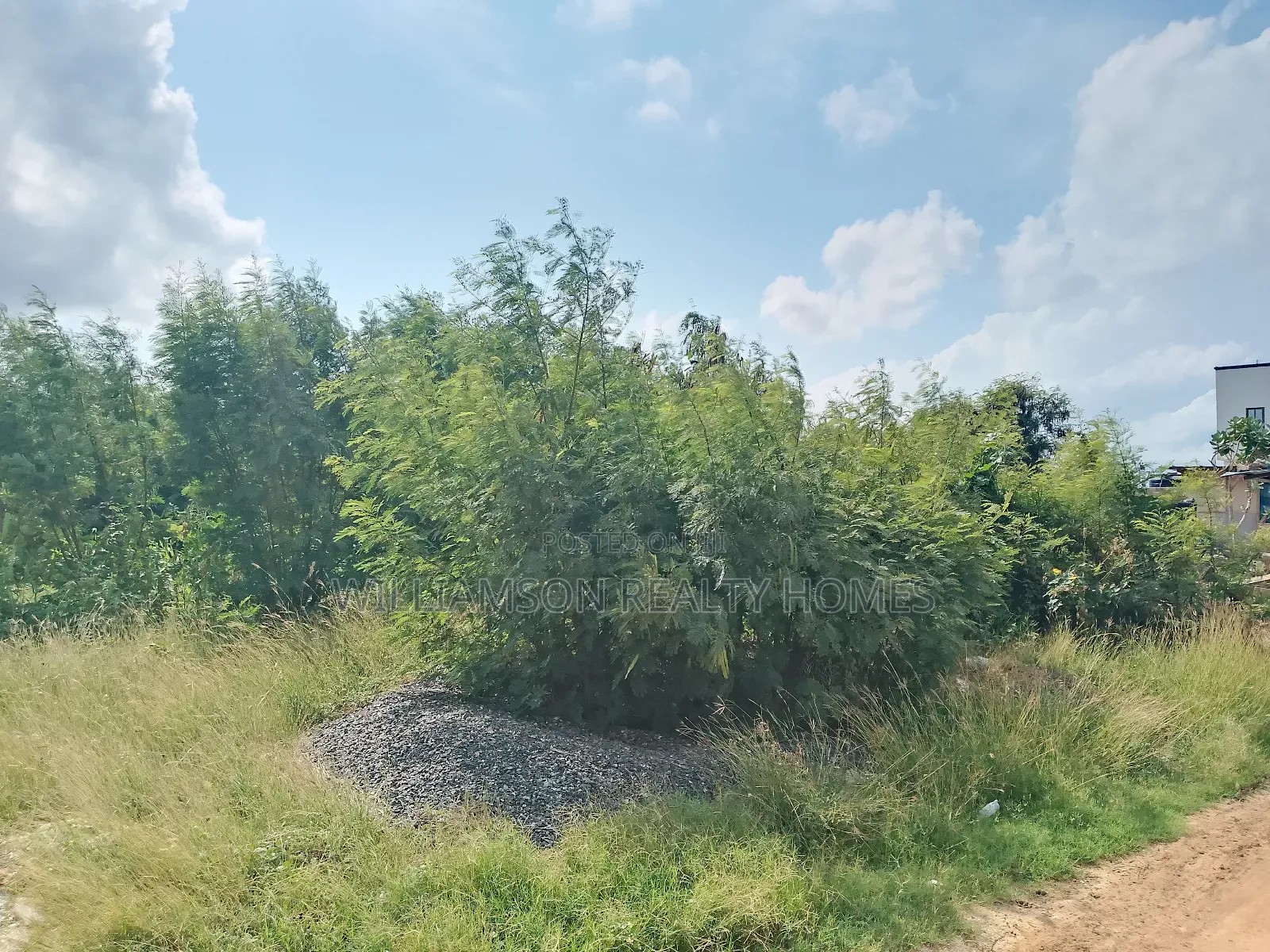 Fullplot Road Side Land 4sale Around Regimanuel Est,Spintex