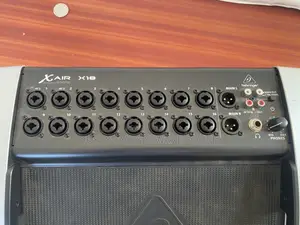 Behringer X18 Air