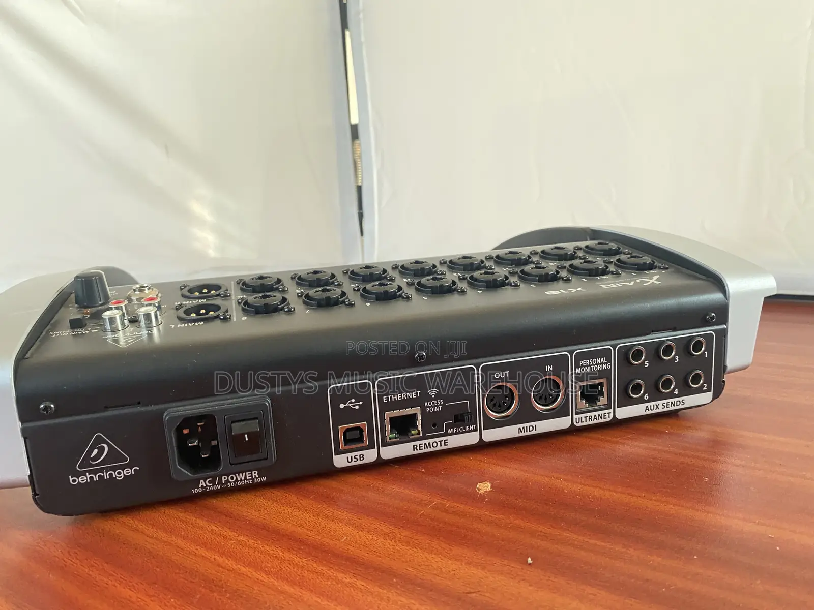 Behringer X18 Air