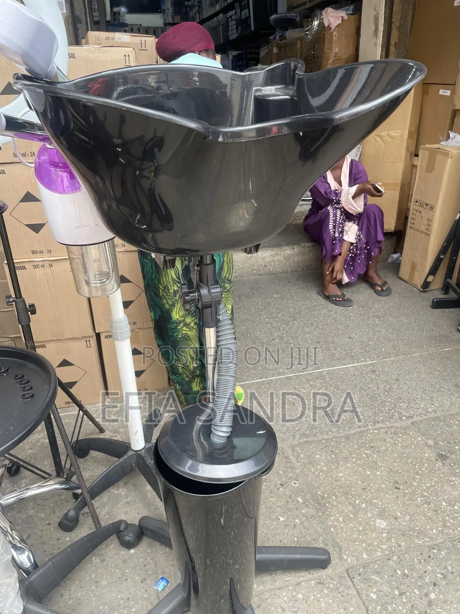 Washing Basin Available for Used