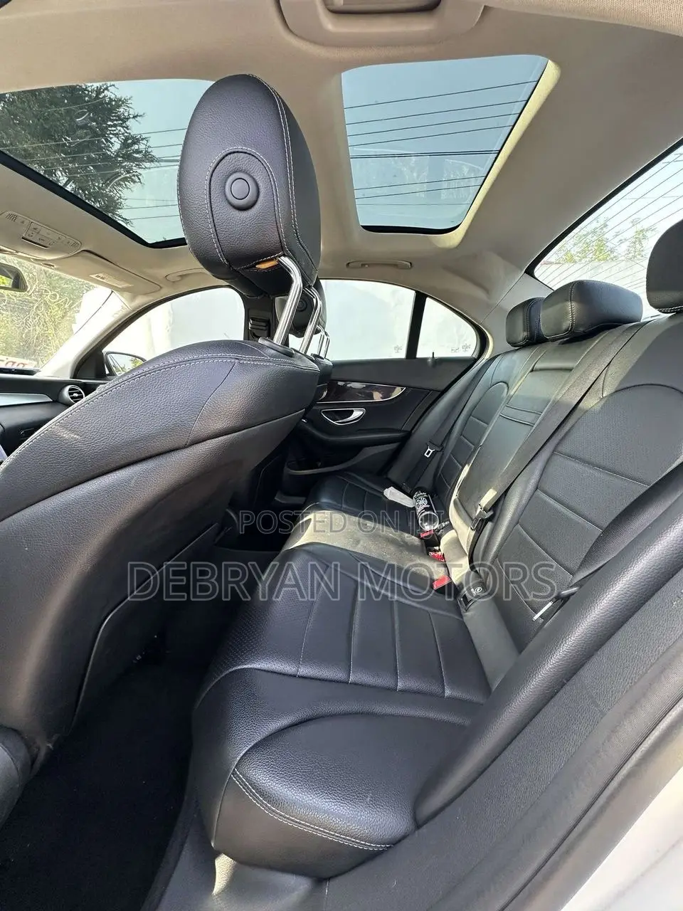 Mercedes-Benz C300 Luxury 4Matic Sedan AWD (2.0L 4cyl 7A) 2016 White