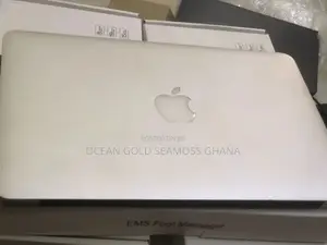 Laptop Apple MacBook Air 4GB Intel Core I5 HDD 256GB