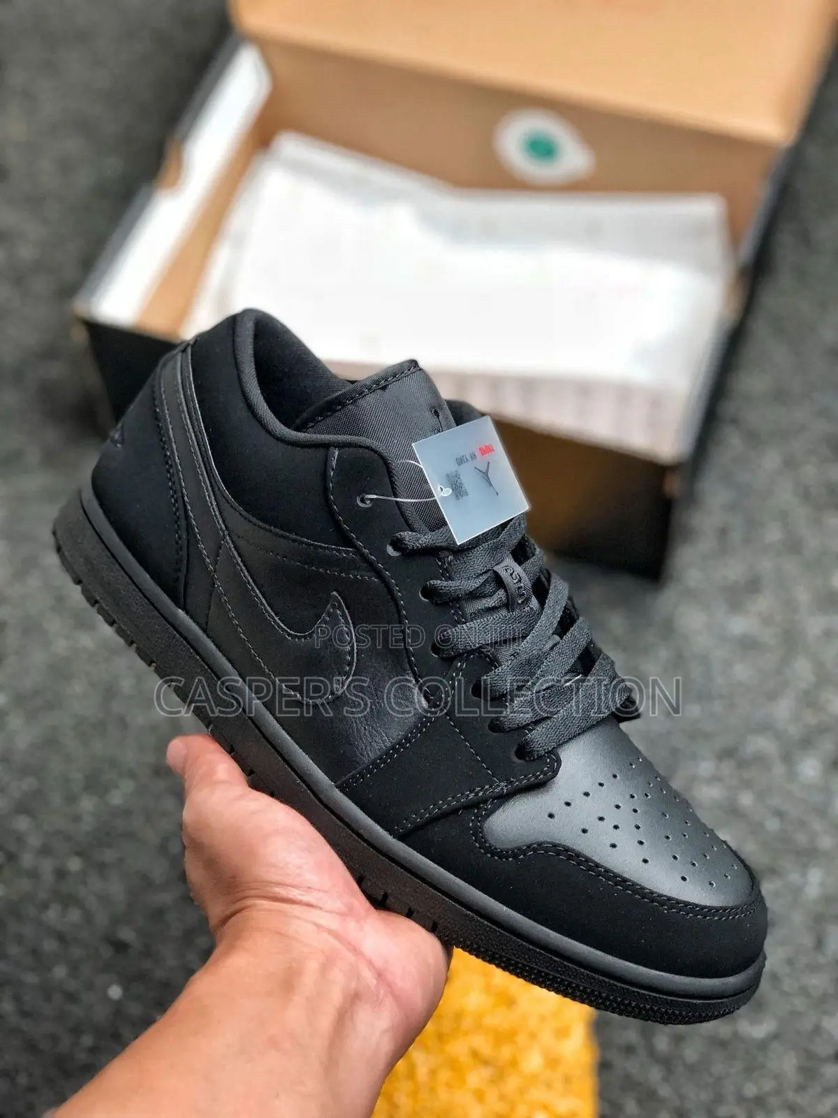 Air Jordan 1 Low ( Triple Black)