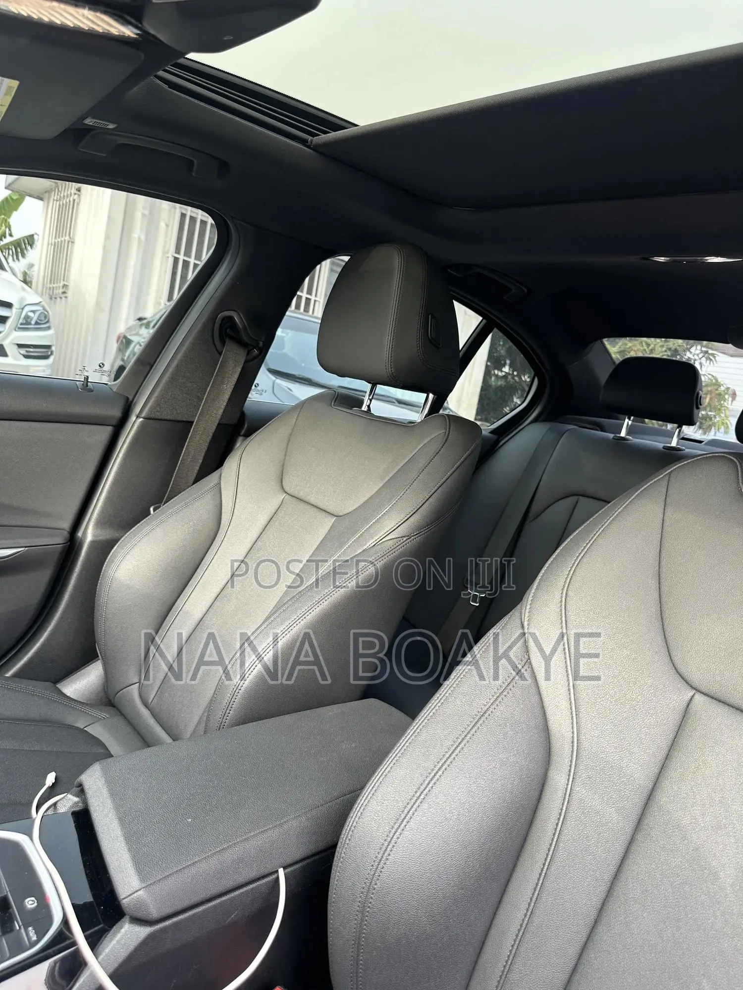 BMW 330i 2020 Black