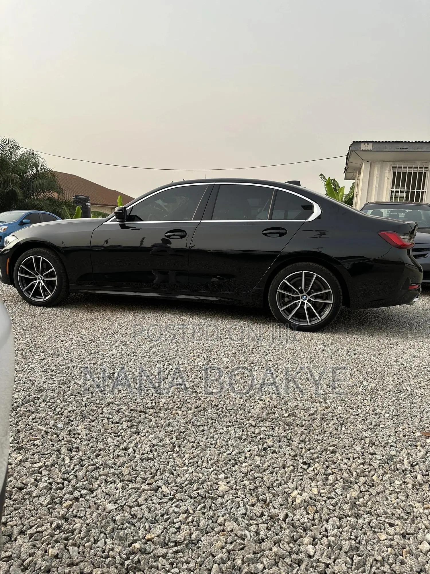 BMW 330i 2020 Black